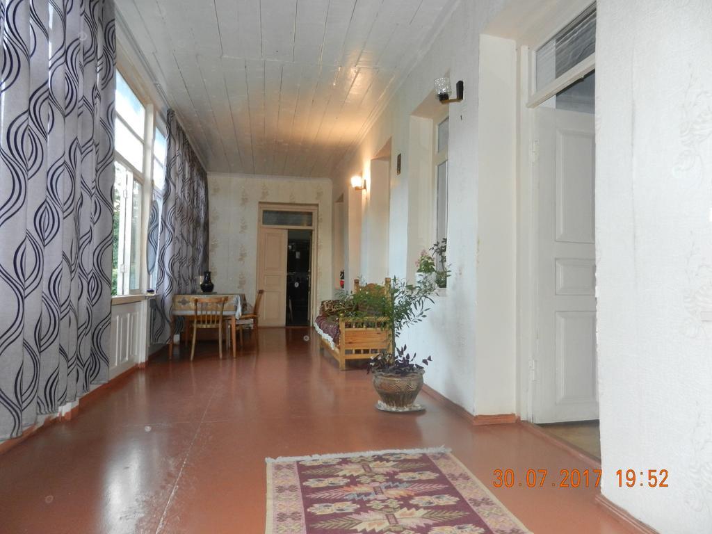 ميستيا Marina Chartolani'S Guest House المظهر الخارجي الصورة