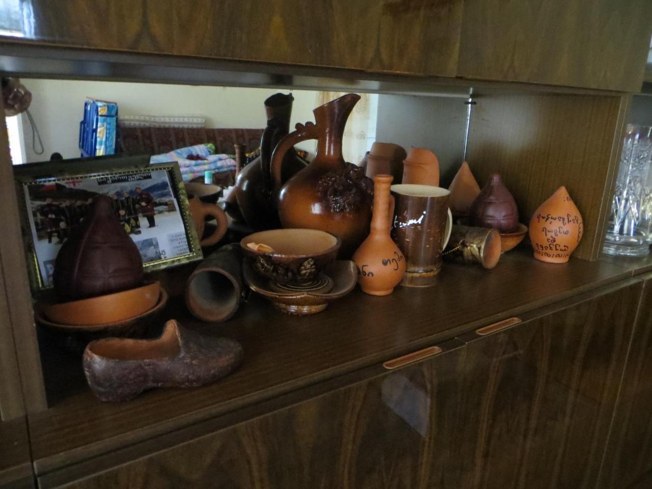 ميستيا Marina Chartolani'S Guest House المظهر الخارجي الصورة