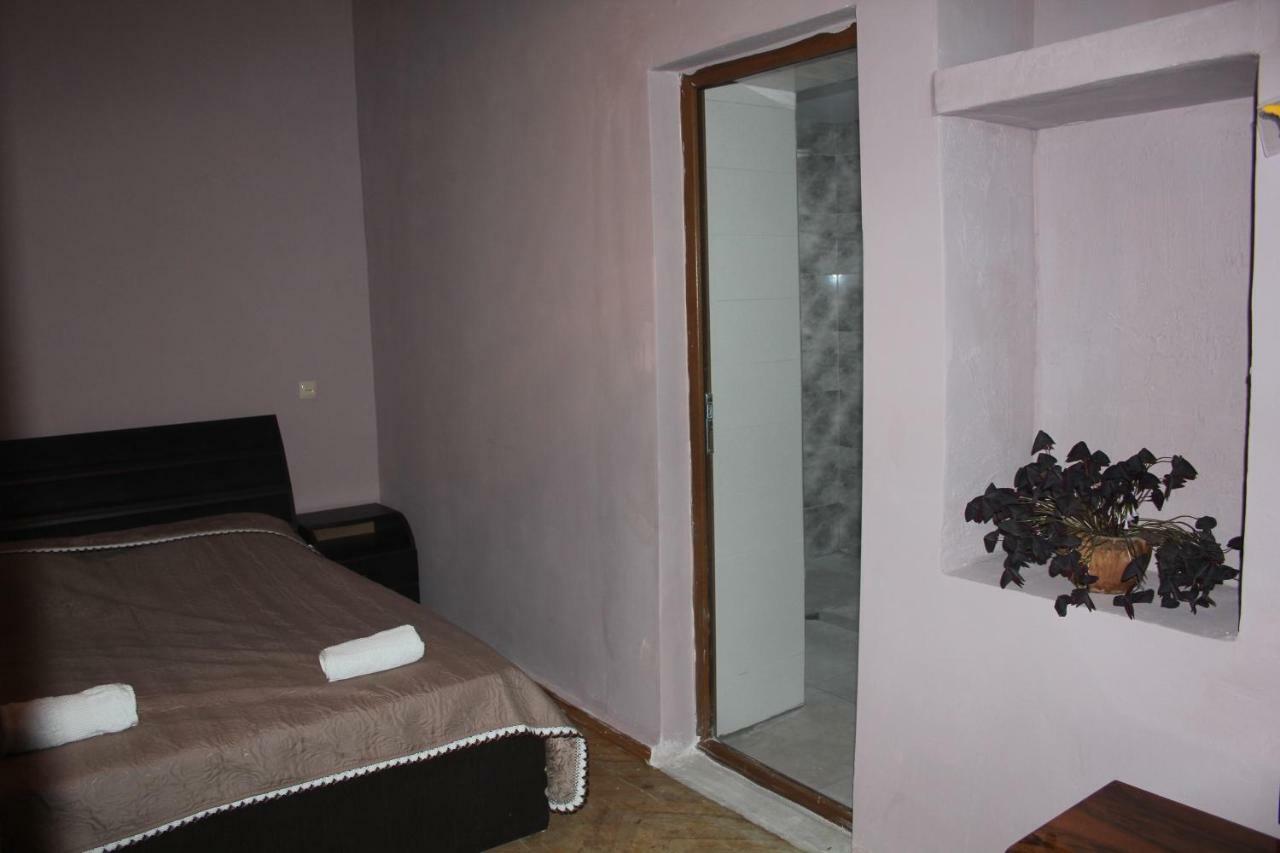 ميستيا Marina Chartolani'S Guest House المظهر الخارجي الصورة