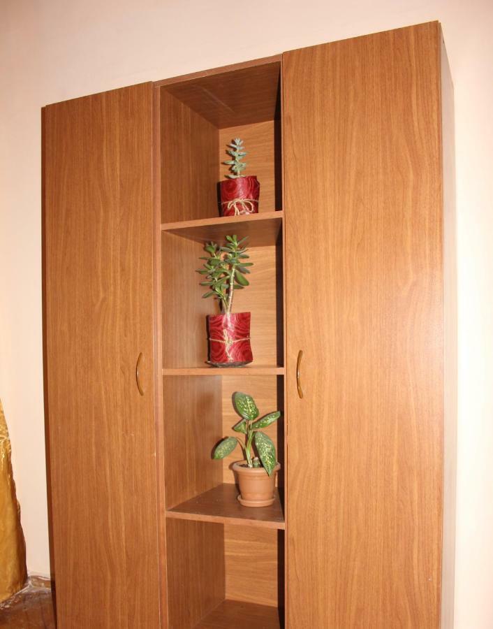 ميستيا Marina Chartolani'S Guest House المظهر الخارجي الصورة